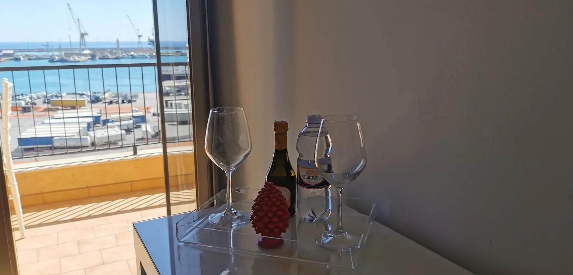 Port Side Elegance Palermo Hotel Gæstehus